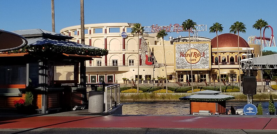 Hard Rock Live